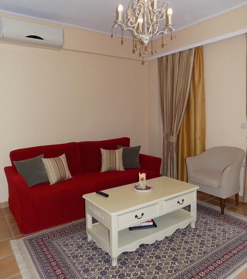 Zaggou Apartments Amfíklia Ngoại thất bức ảnh